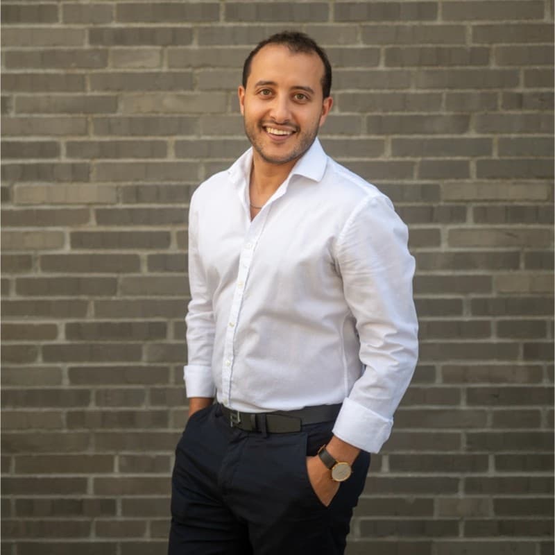 Portrait of Fares, founder of Qartmina